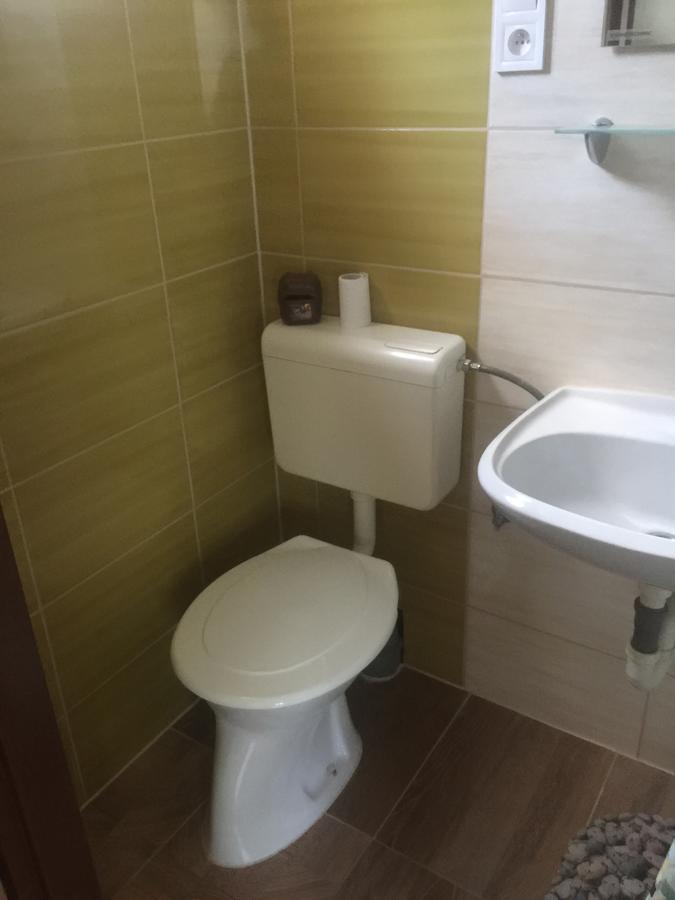 Bitter Sukromne Ubytovanie Štúrovo Buitenkant foto